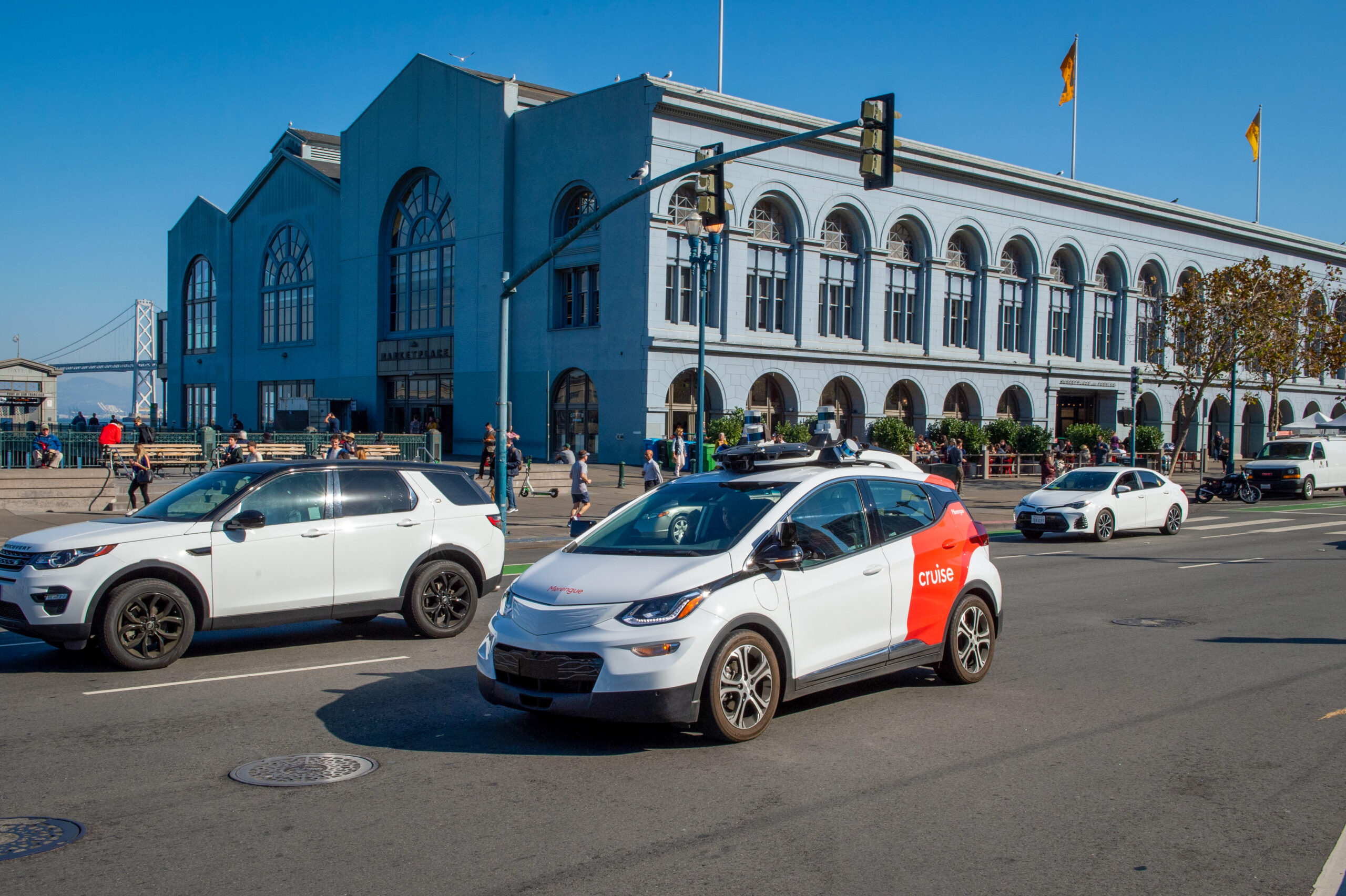 It’s Finally Here: Real Driverless Cruise Cars Spotted Picking Up Passengers Around the City