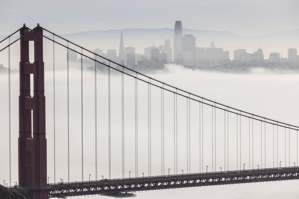 San Francisco’s Karl the Fog Visits LA, and Everyone’s Losing It