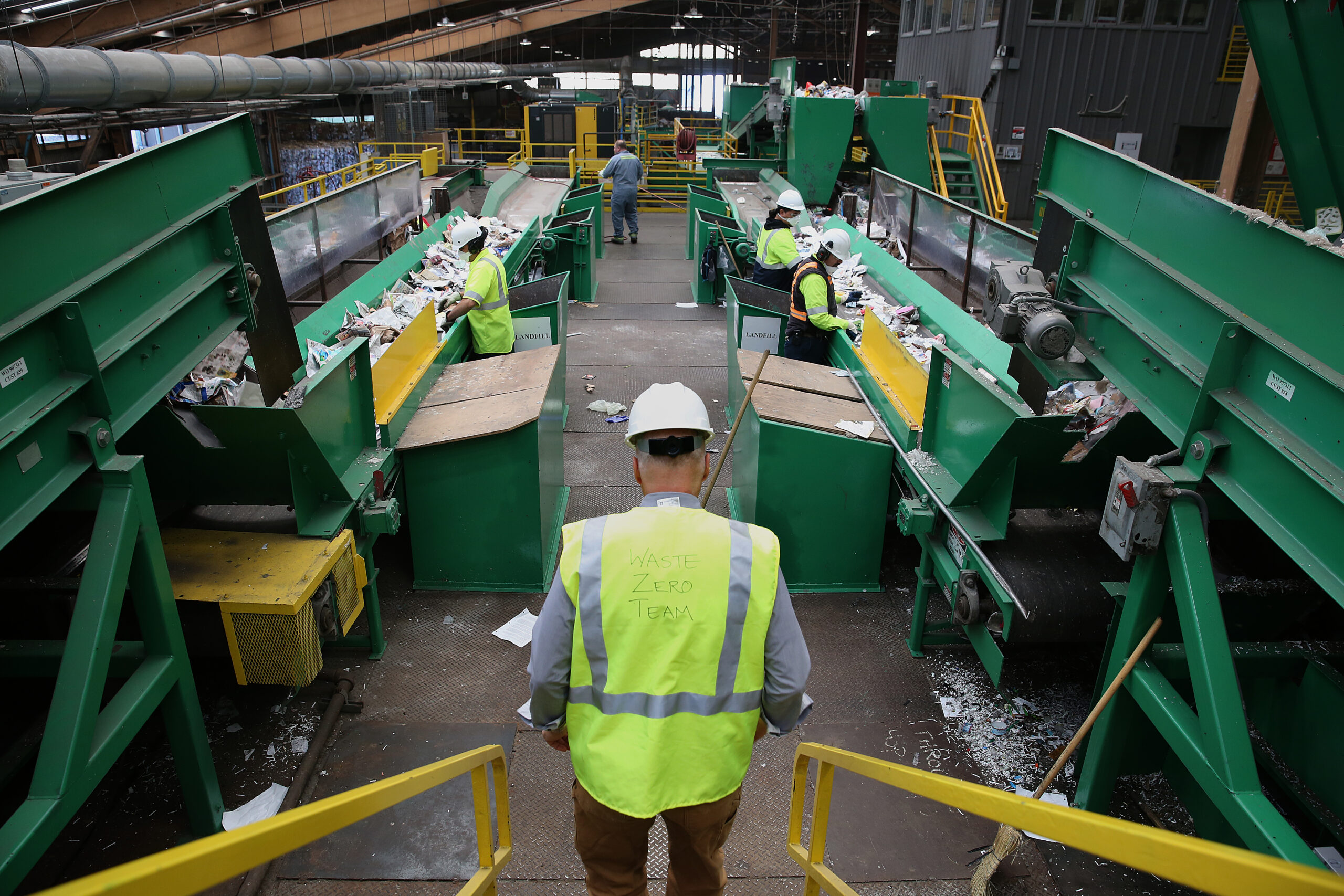 California Recycling Can You Get Money Back For Fruit Juice Bottles   GettyImages 1321715648 Scaled 