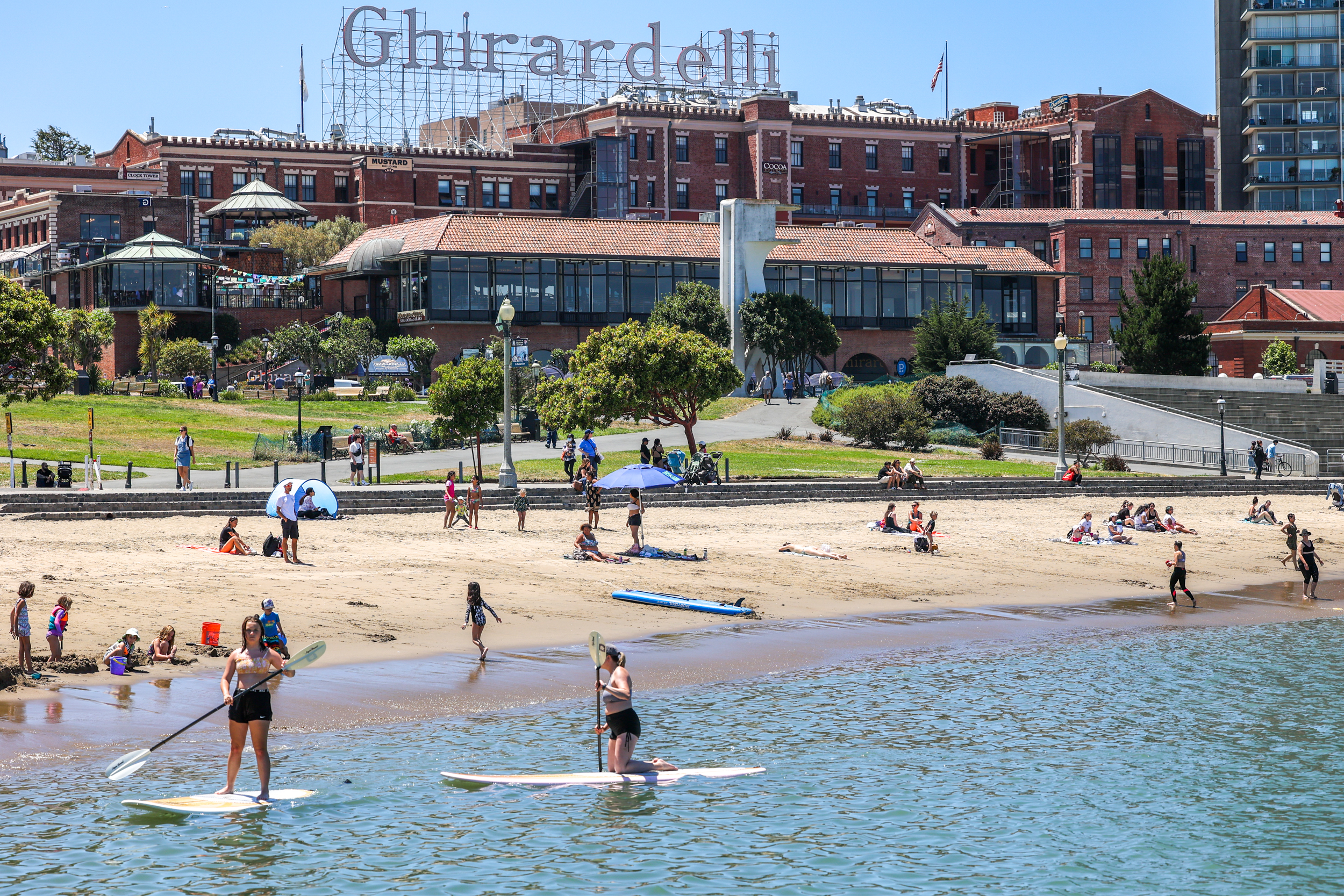 Is it safe to swim in San Francisco beaches?