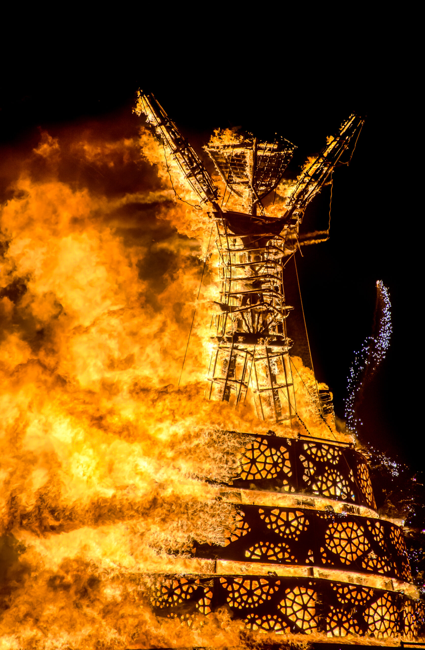 Burning man tickets sold at huge losses by desperate burners