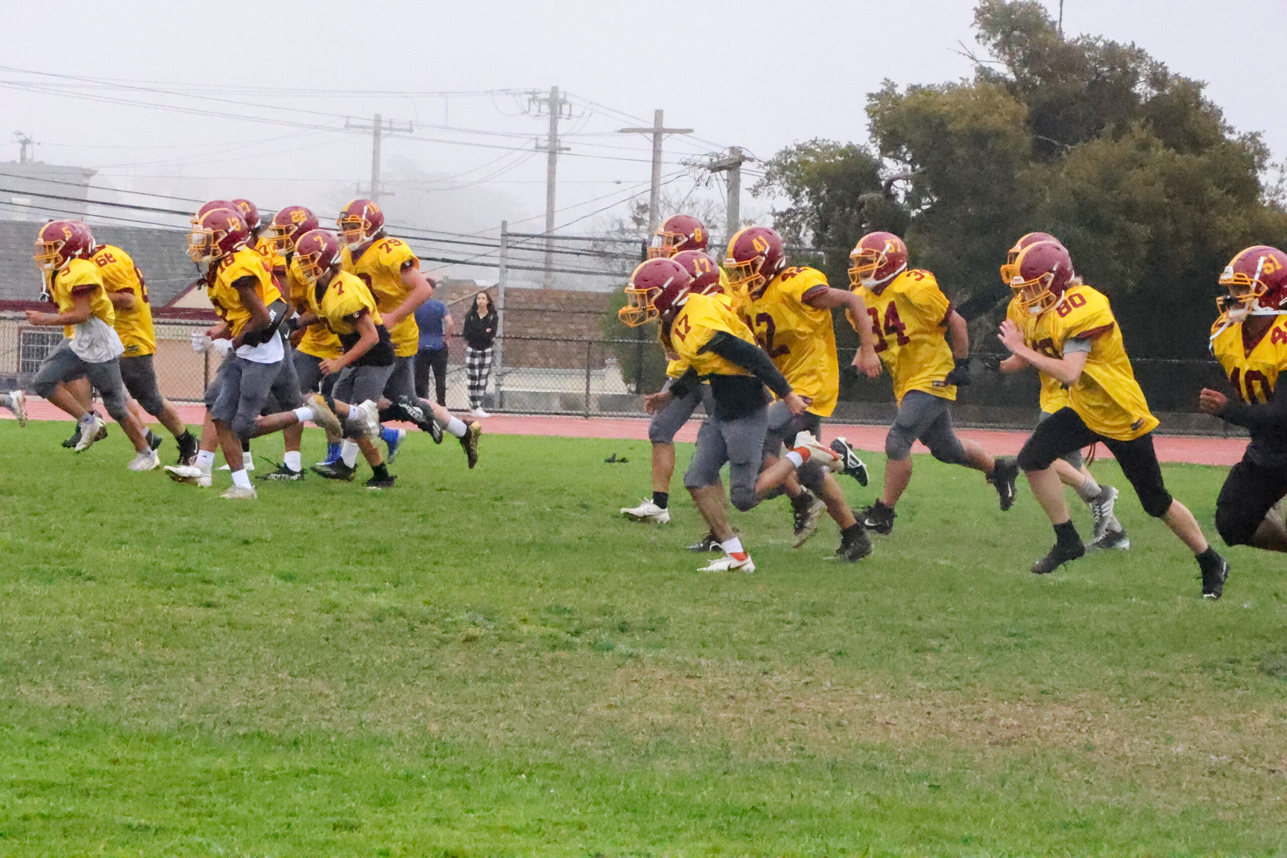 Turkey Day Game in San Francisco: Lincoln powers past Balboa for section  crown - Sports Illustrated High School News, Analysis and More