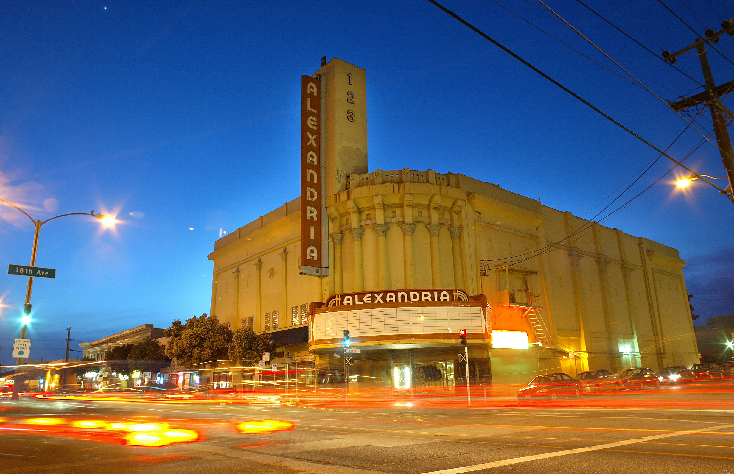 Feud Over San Francisco Theater Endangers Housing Plans