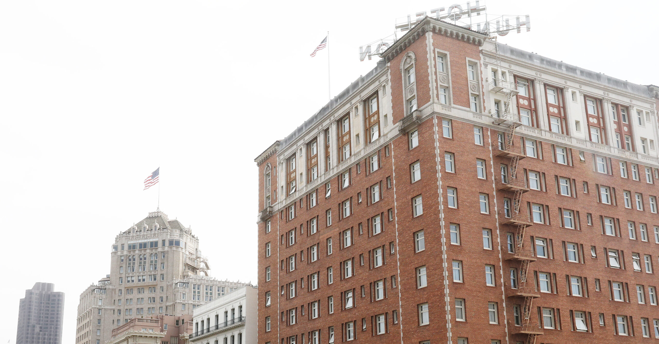 SF’s historic Huntington Hotel slips into loan default