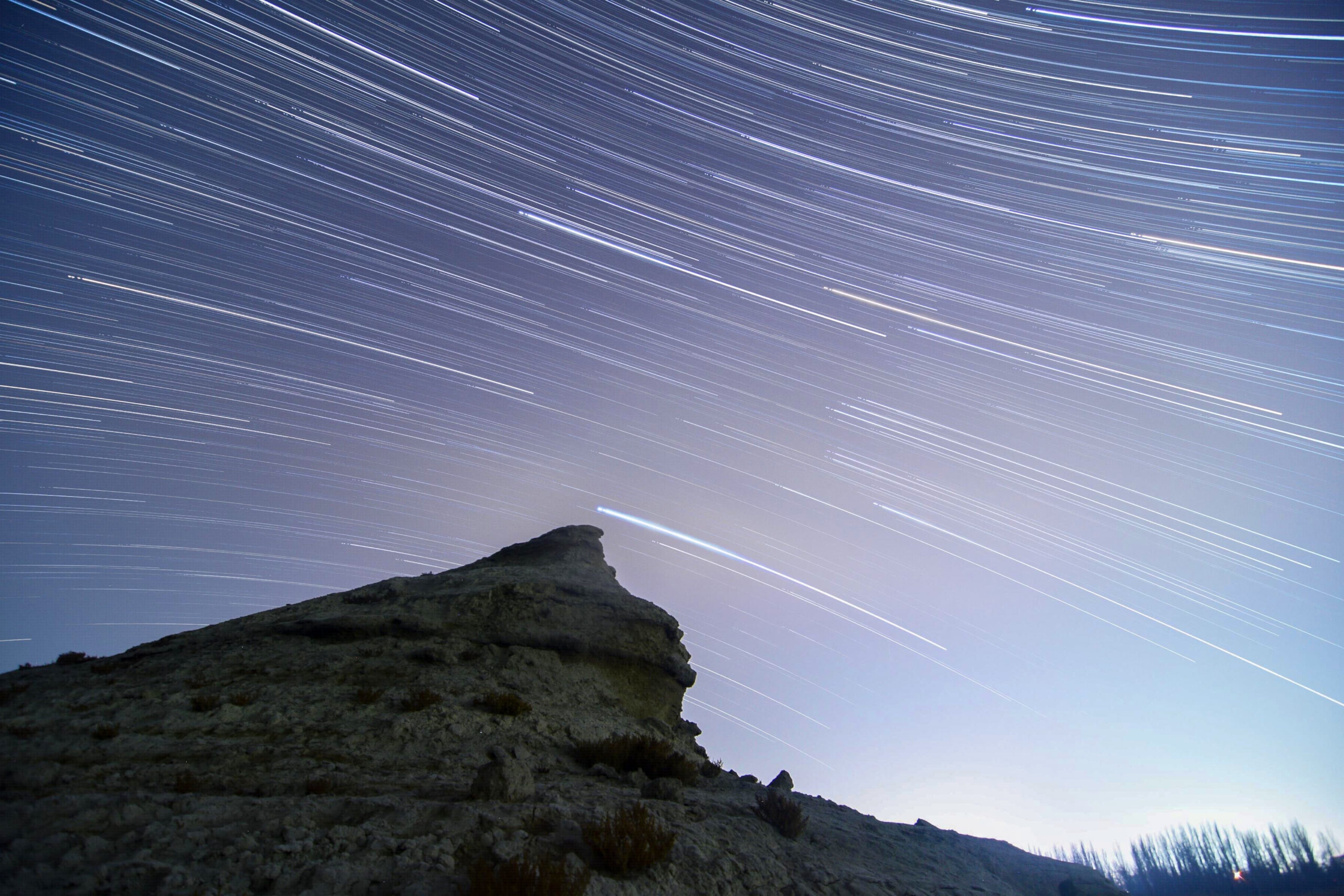 The Strongest Meteor Shower Of The Year Peaks Tonight