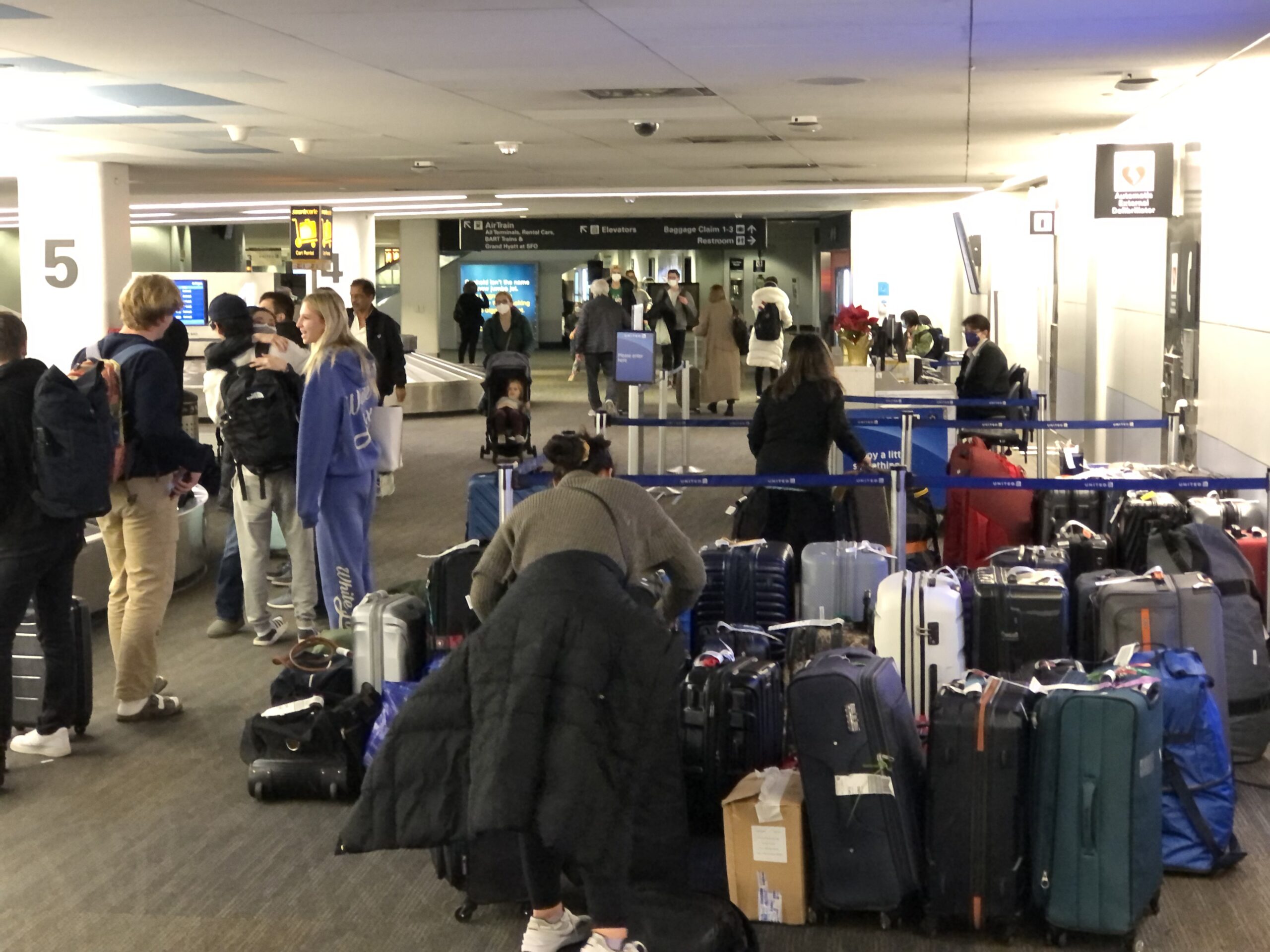Lost Luggage: The Worst and Best U.S. Airlines Handling Your Bags