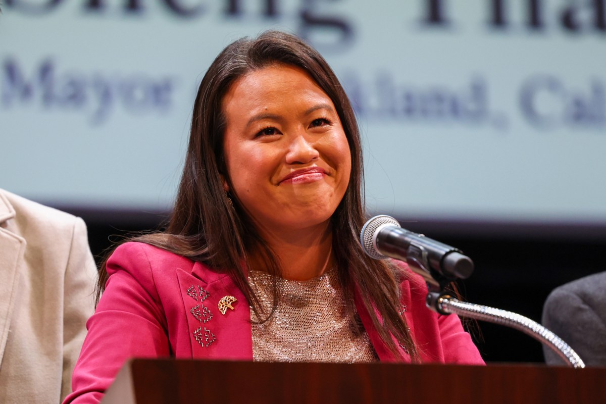 Oakland Mayor Sheng Thao Refuses To Resign After Fbi Raids