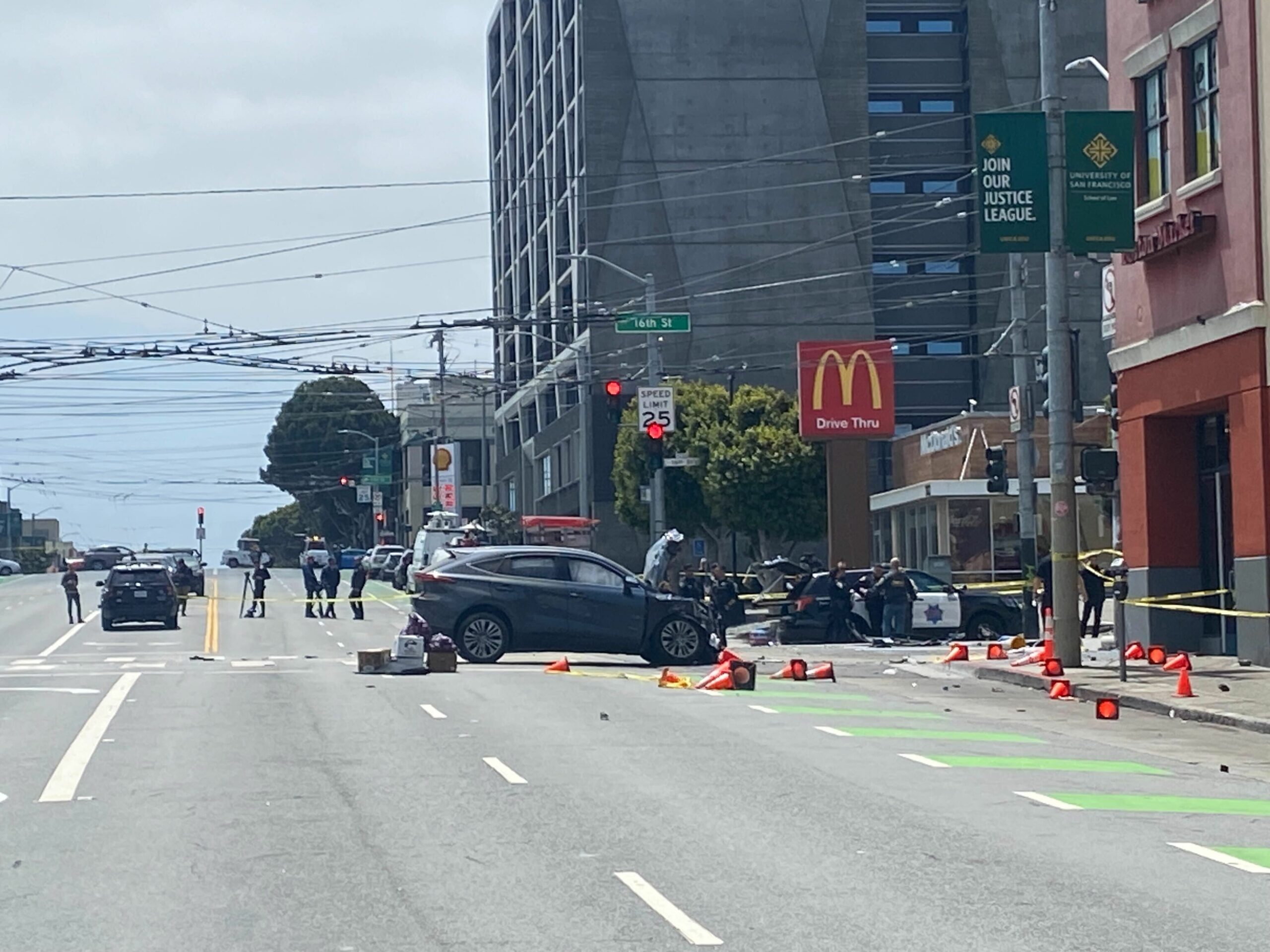 1 Dead in Crash After Carjacking, Police Chase in San Francisco
