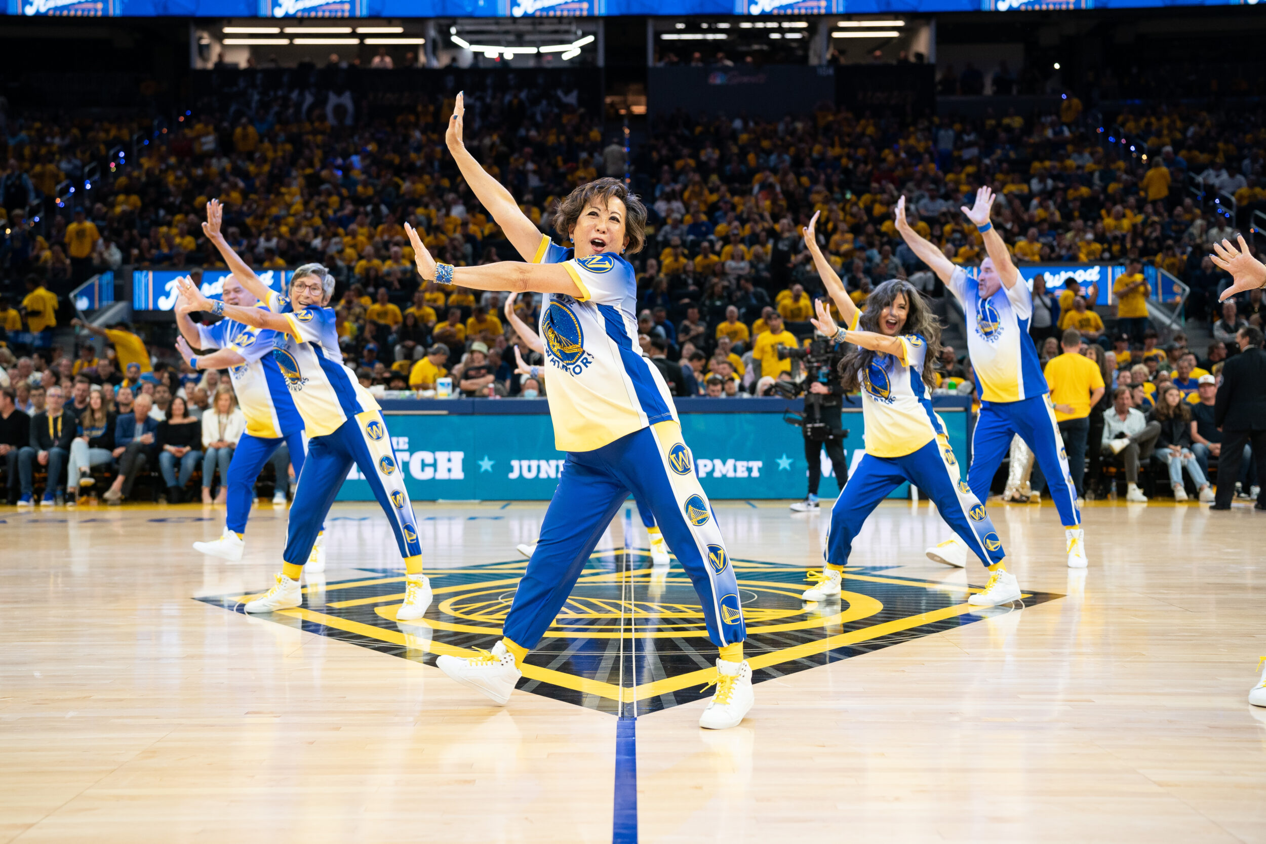 The Golden State Warriors' senior dance squad wows the NBA