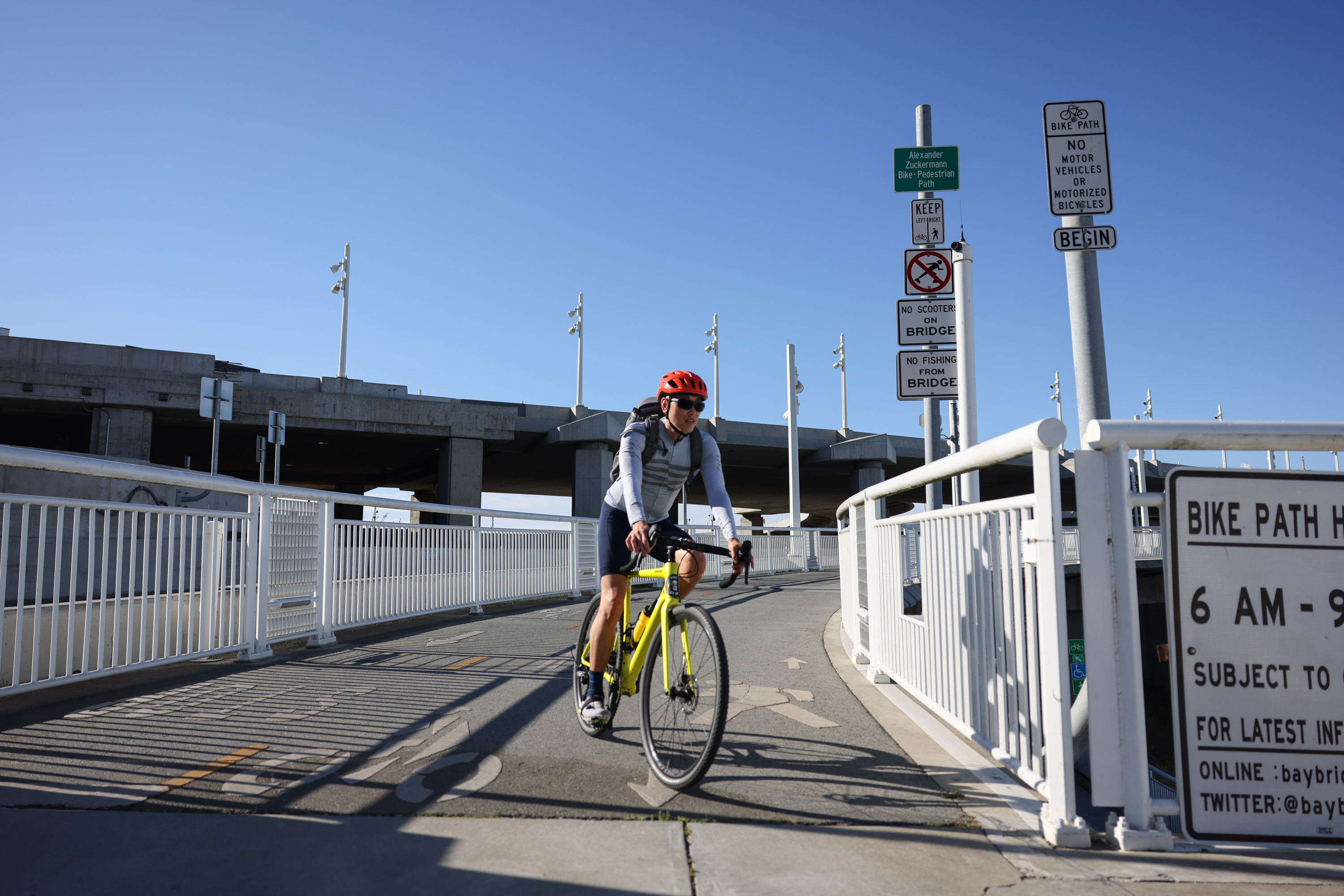 Why Can’t You Bike Over the Bay Bridge Into Downtown San Francisco?