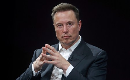 Elon Musk Said Recent Grad Was a Neo-Nazi Rioter, Lawsuit Alleges