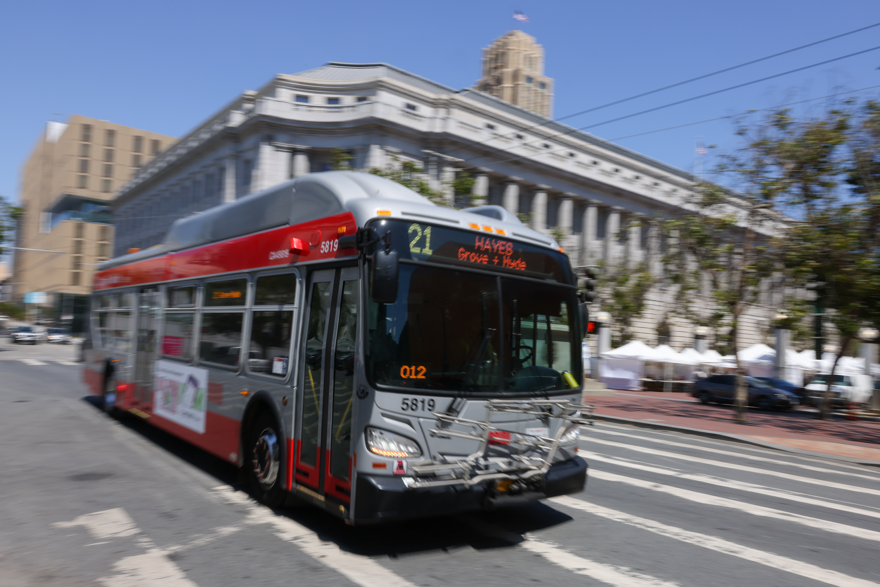 San Francisco Advances Transit-Only Lane To Curb Traffic Ahead of APEC Summit
