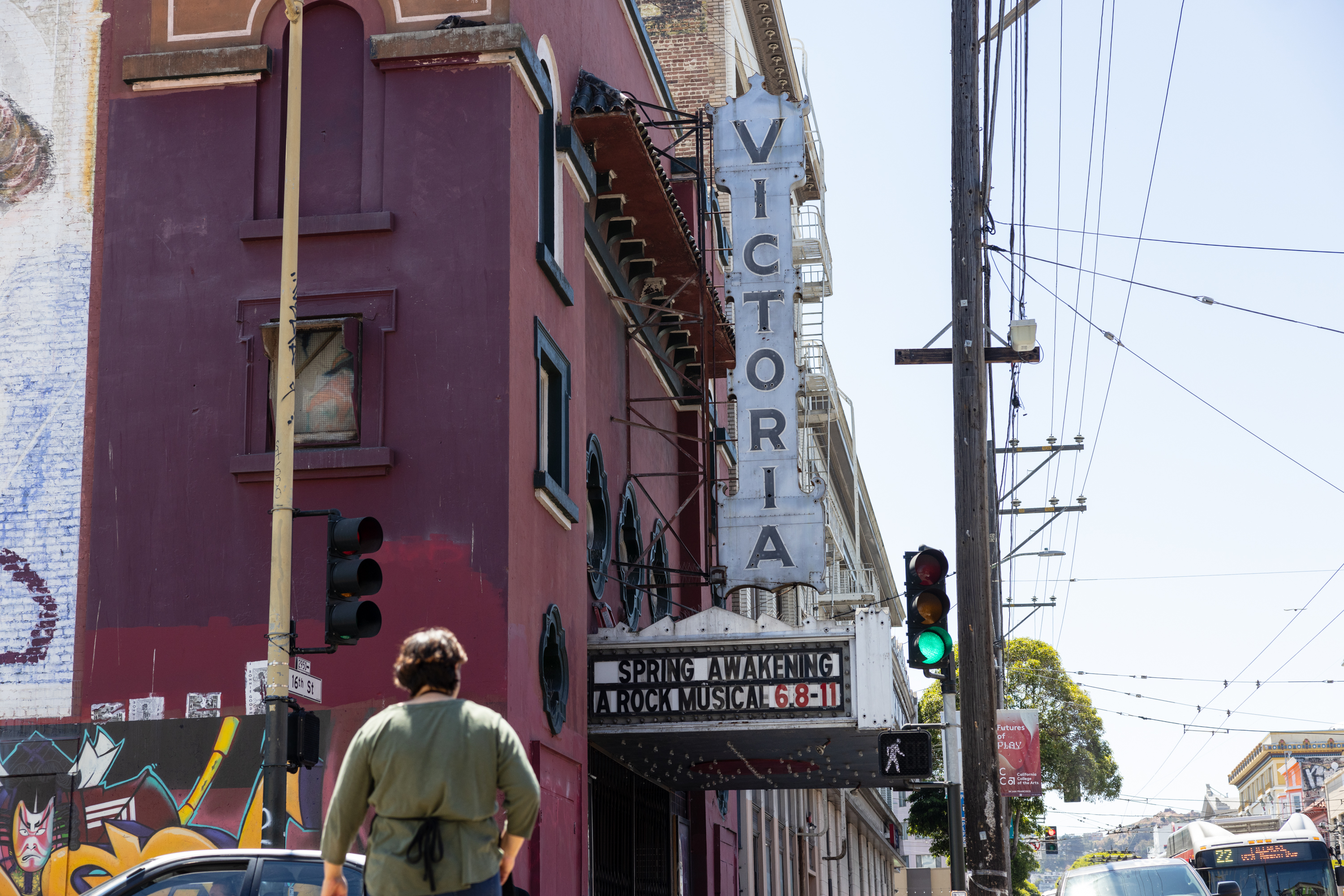 The Victoria, San Francisco’s Oldest Theater, Is the Last of Its Kind