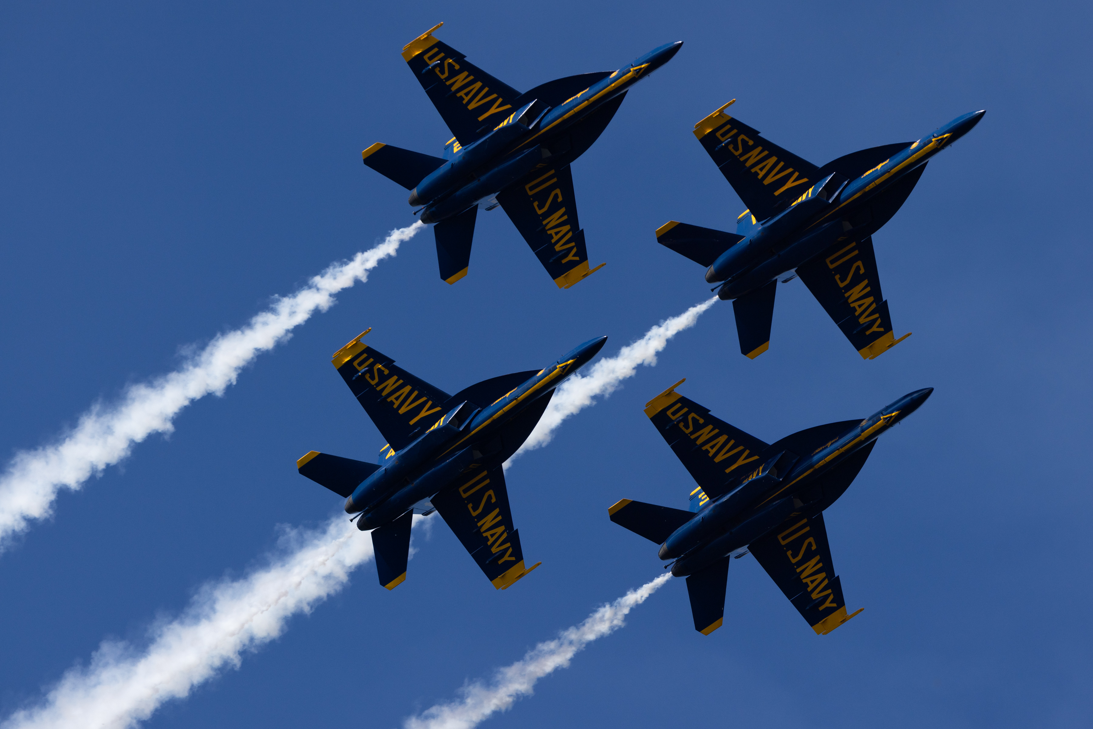 San Francisco Fleet Week Photos: Blue Angels Soar Over City