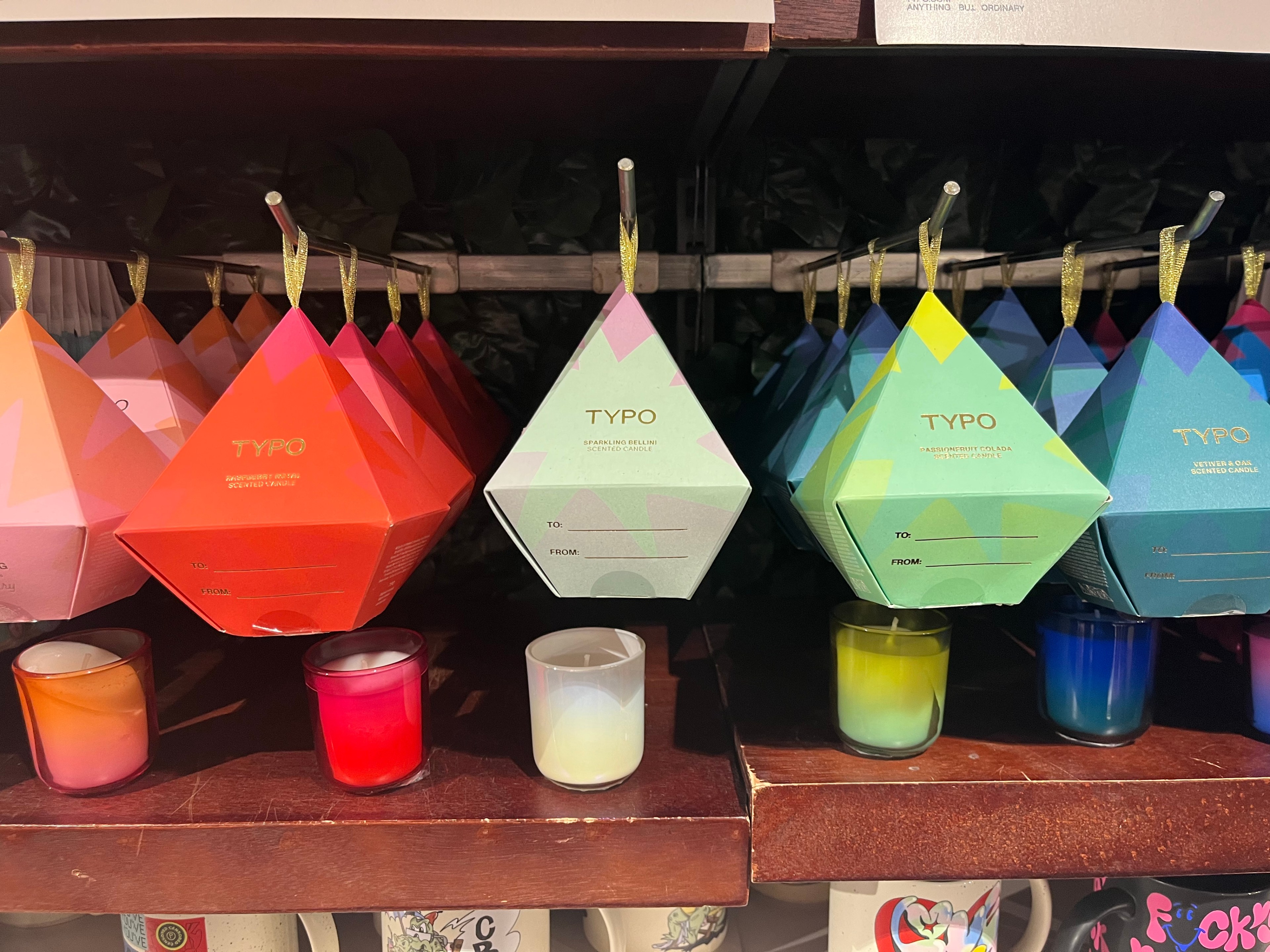 Selected scented candles in octahedral box.