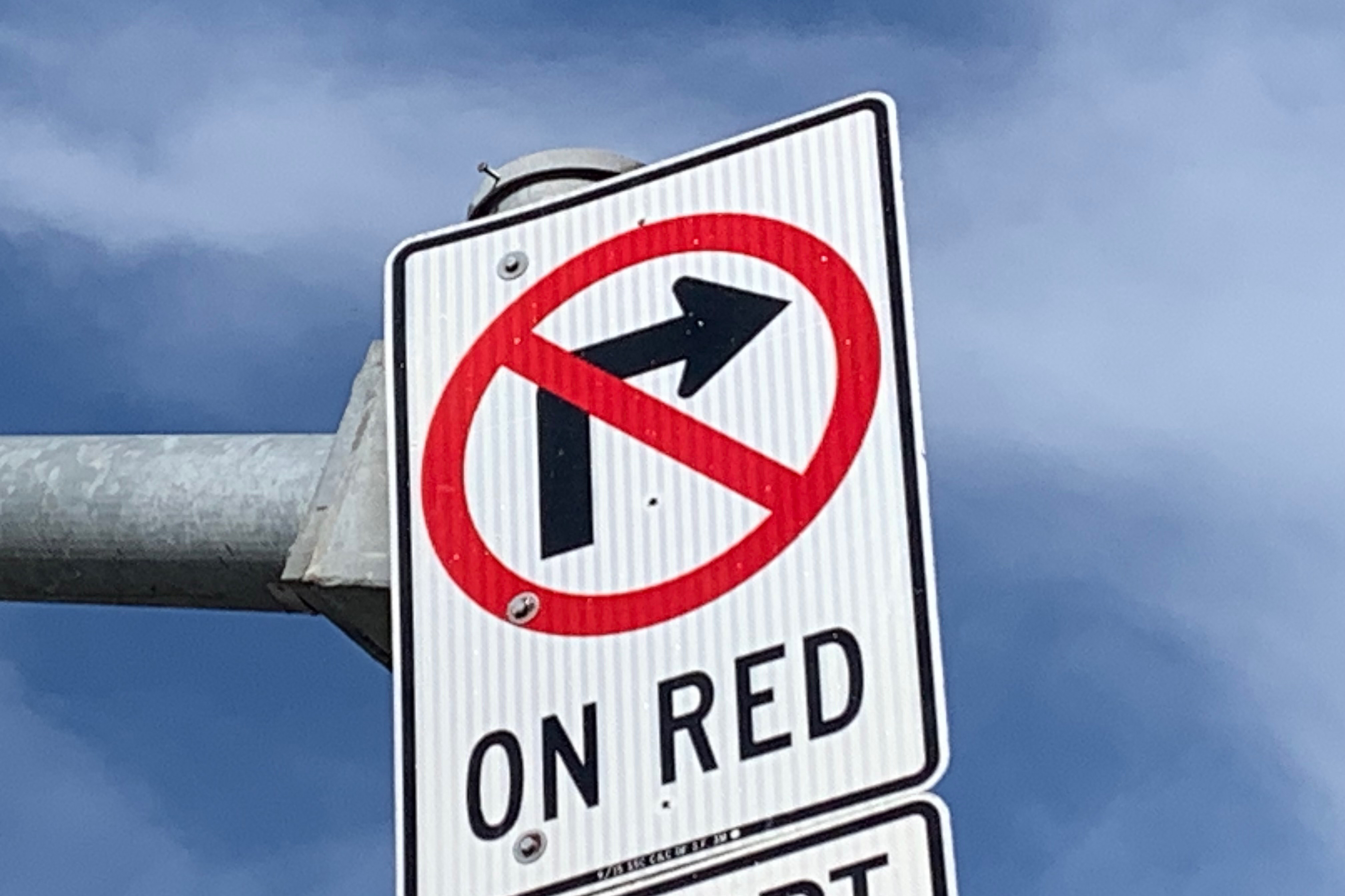 Right Turn On Red Banned In Downtown San Francisco