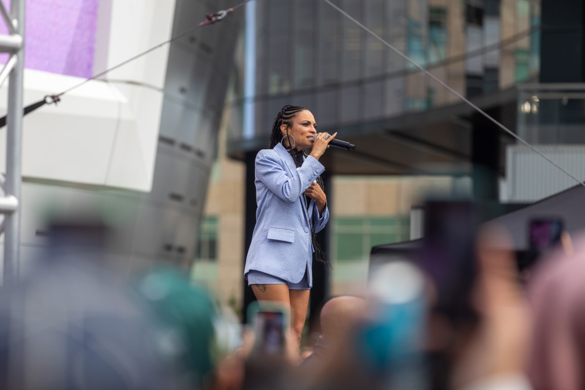 Thousands of fans welcome WNBA’s newest team at Golden State Valkyries block party