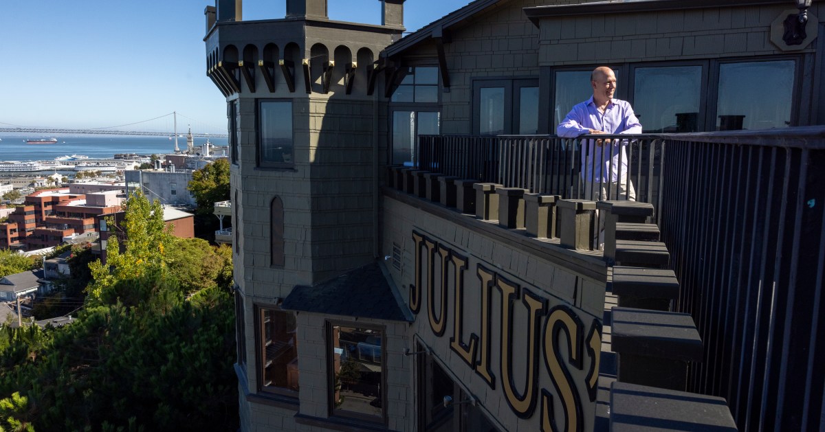 The man who spent 12 years storming Julius' Castle, a San Francisco icon