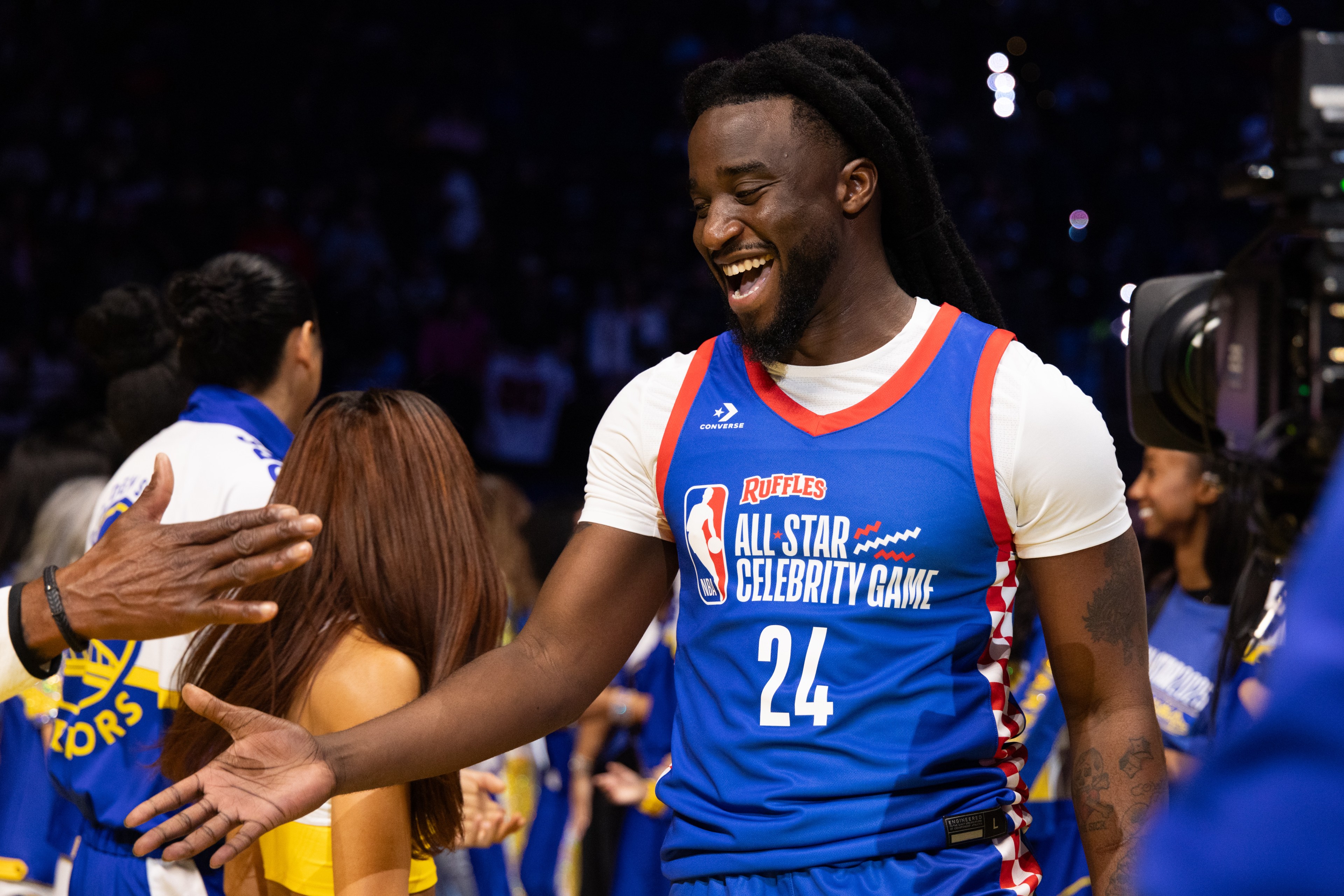 Shaboozey enters the 2025 NBA All-Star Celebrity Game in Oakland, on Friday, Feb. 14, 2025. The Ruffles NBA All-Star Celebrity Game was hosted at Oakland Arena (formerly Oracle Arena) as part of the 2025 NBA All Start Weekend.