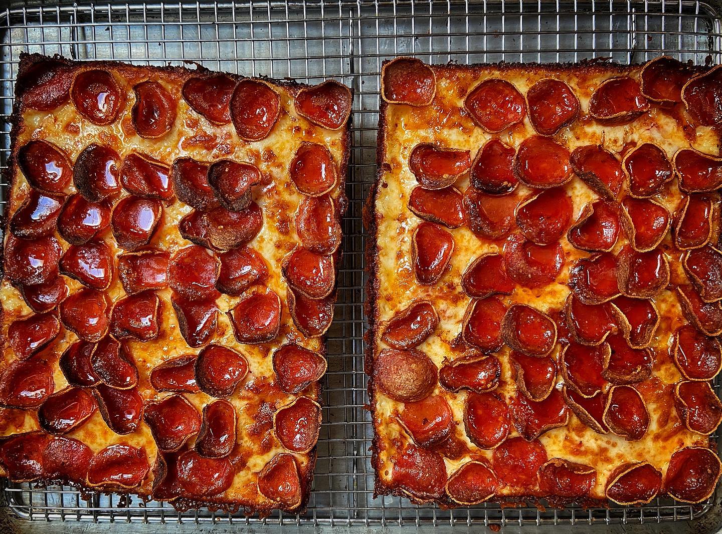 Square pepperoni pie